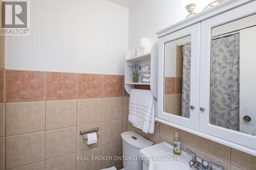 116 - 116 Baronwood Court, Brampton, ON - Indoor Photo Showing Bathroom