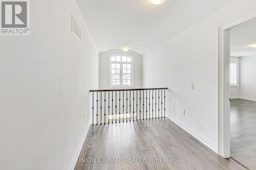 144 Mondial Crescent, East Gwillimbury, ON - Indoor Photo Showing Other Room