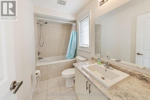 144 Mondial Crescent, East Gwillimbury, ON - Indoor Photo Showing Bathroom