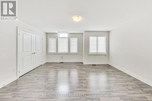 144 Mondial Crescent, East Gwillimbury, ON - Indoor Photo Showing Other Room