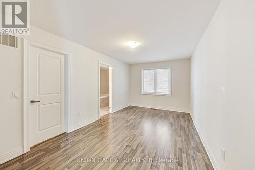 144 Mondial Crescent, East Gwillimbury, ON - Indoor Photo Showing Other Room