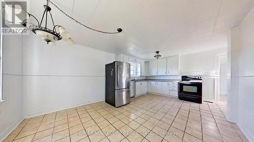 6458 9Th Line S, New Tecumseth, ON - Indoor Photo Showing Kitchen