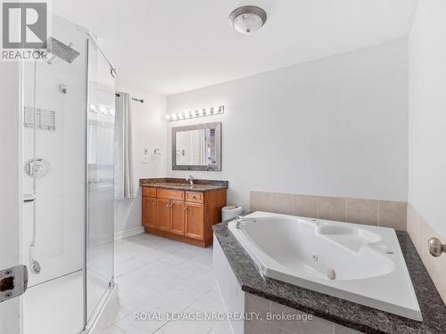 210 Lawrence Lane, Pelham (662 - Fonthill), ON - Indoor Photo Showing Bathroom