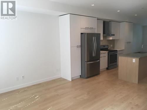 23 22810 113 Avenue, Maple Ridge, BC - Indoor Photo Showing Kitchen