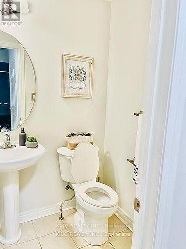 47 Milfoil Street, Halton Hills, ON - Indoor Photo Showing Bathroom