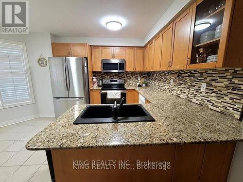 47 Milfoil Street, Halton Hills, ON - Indoor Photo Showing Kitchen With Double Sink