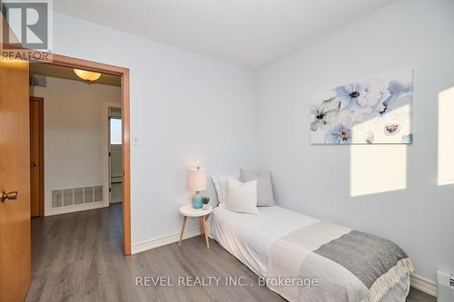 170 Iva Street, Welland, ON - Indoor Photo Showing Bedroom