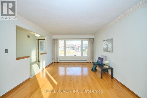 170 Iva Street, Welland, ON - Indoor Photo Showing Other Room