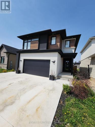 14 Willowbrook Drive, Welland, ON - Outdoor