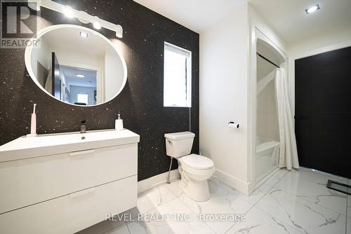 14 Willowbrook Drive, Welland, ON - Indoor Photo Showing Bathroom