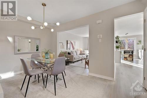 11 Windcrest Court, Ottawa, ON - Indoor Photo Showing Dining Room