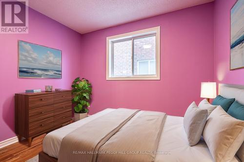 20 Jagges Drive, Barrie, ON - Indoor Photo Showing Bedroom