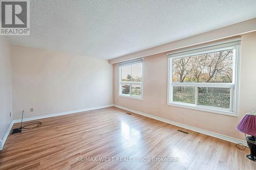 477 Hansen Road N, Brampton, ON - Indoor Photo Showing Other Room