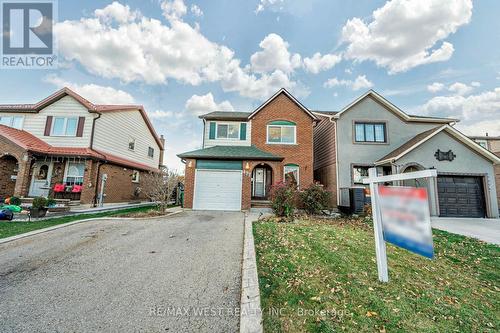 477 Hansen Road N, Brampton, ON - Outdoor With Facade