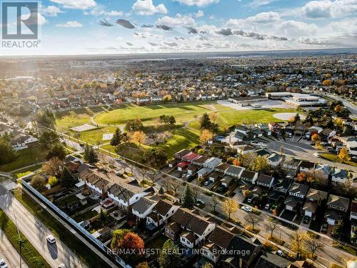 477 Hansen Road N, Brampton, ON - Outdoor With View