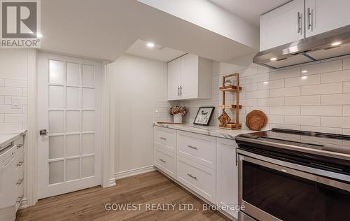 1525 Spring Road, Mississauga, ON - Indoor Photo Showing Kitchen