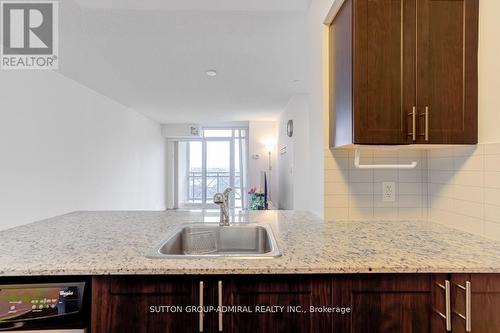 1205 - 6 Eva Road, Toronto, ON - Indoor Photo Showing Kitchen