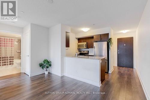 1205 - 6 Eva Road, Toronto, ON - Indoor Photo Showing Kitchen