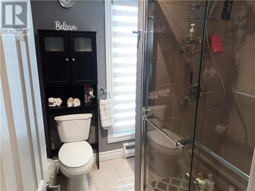 84 Roman Avenue, Elliot Lake, ON - Indoor Photo Showing Bathroom