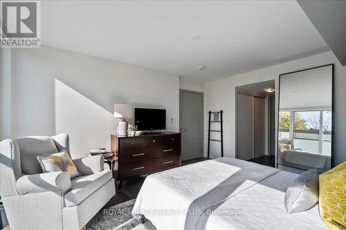 302 - 99 Foxbar Road, Toronto, ON - Indoor Photo Showing Bedroom