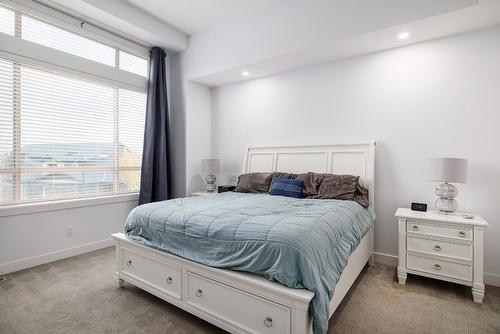 42-1870 Rosealee Lane, West Kelowna, BC - Indoor Photo Showing Bedroom