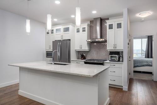 42-1870 Rosealee Lane, West Kelowna, BC - Indoor Photo Showing Kitchen With Upgraded Kitchen