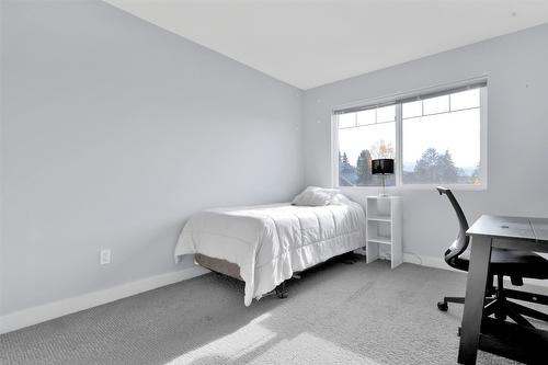 27-3267 Broadview Road, West Kelowna, BC - Indoor Photo Showing Bedroom