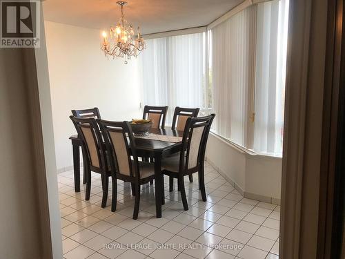 420 - 11753 Sheppard Avenue E, Toronto, ON - Indoor Photo Showing Dining Room