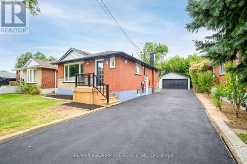 64 Viceroy Court, Hamilton, ON - Outdoor