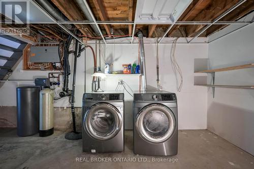 9 Bexley Street, Woodstock, ON - Indoor Photo Showing Laundry Room