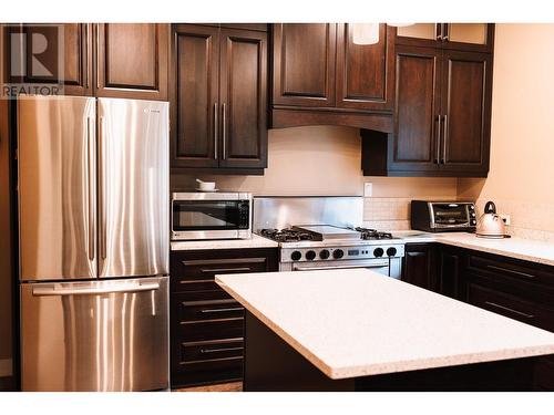 9193 Sunset Place, Prince George, BC - Indoor Photo Showing Kitchen