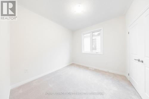 1811 Narcissus Gardens, Pickering, ON - Indoor Photo Showing Other Room