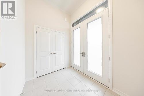 1811 Narcissus Gardens, Pickering, ON - Indoor Photo Showing Other Room