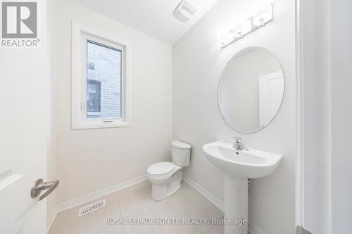 1811 Narcissus Gardens, Pickering, ON - Indoor Photo Showing Bathroom