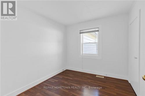 604 King Street W, Brockville, ON - Indoor Photo Showing Other Room