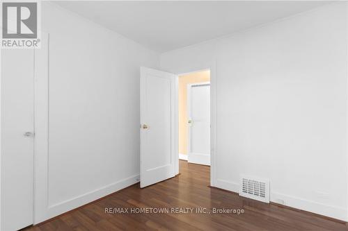 604 King Street W, Brockville, ON - Indoor Photo Showing Other Room