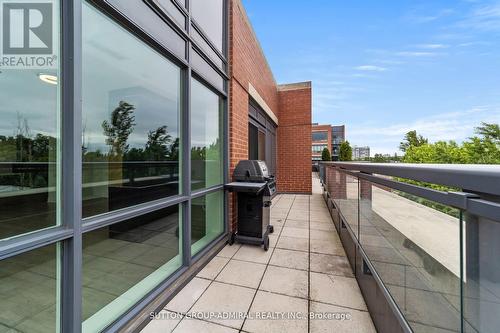 514 - 7608 Yonge Street, Vaughan, ON - Outdoor With Balcony With Exterior