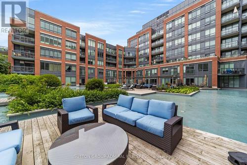 514 - 7608 Yonge Street, Vaughan, ON - Outdoor With Balcony With Facade