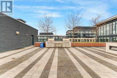 431 - 99 Eagle Rock Way, Vaughan, ON - Outdoor