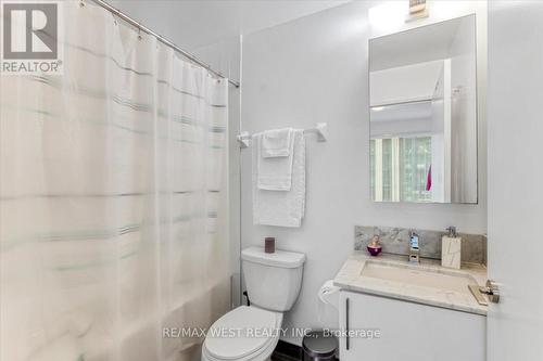 431 - 99 Eagle Rock Way, Vaughan, ON - Indoor Photo Showing Bathroom