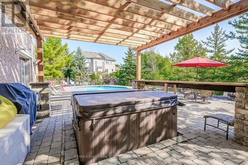 17 Duncton Wood Crescent, Aurora, ON - Outdoor With Deck Patio Veranda With Exterior