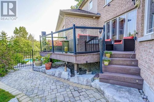 17 Duncton Wood Crescent, Aurora, ON - Outdoor With Deck Patio Veranda With Exterior