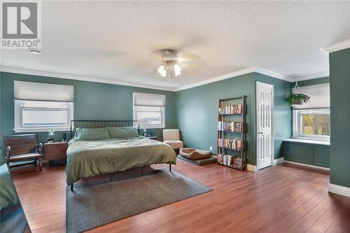 81 First Avenue, Brockville, ON - Indoor Photo Showing Bedroom