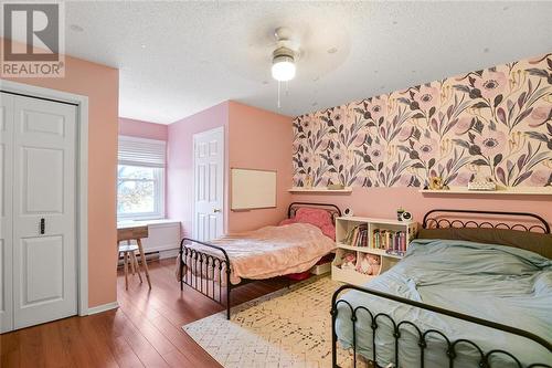 81 First Avenue, Brockville, ON - Indoor Photo Showing Bedroom