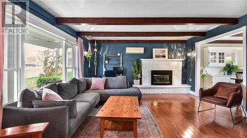 81 First Avenue, Brockville (810 - Brockville), ON - Indoor Photo Showing Living Room With Fireplace