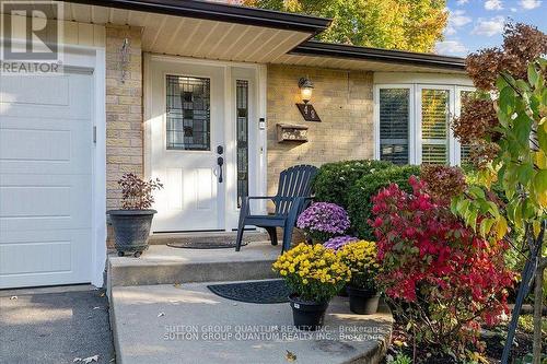 48 Macdonald Crescent, Milton, ON - Outdoor