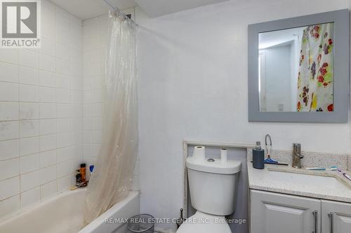 63 Oblate Crescent, Brampton, ON - Indoor Photo Showing Bathroom