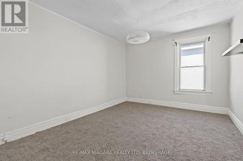 78 Chaplin Avenue E, St. Catharines (451 - Downtown), ON - Indoor Photo Showing Other Room