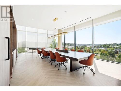 33F 2186 Gilmore Avenue, Burnaby, BC - Indoor Photo Showing Dining Room