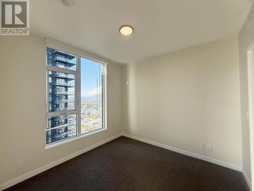 33F 2186 Gilmore Avenue, Burnaby, BC - Indoor Photo Showing Other Room